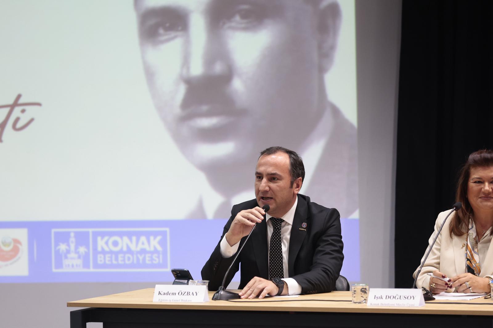 Mustafa Necati Öğretmenler Günü’nde Konak’ta Anıldı